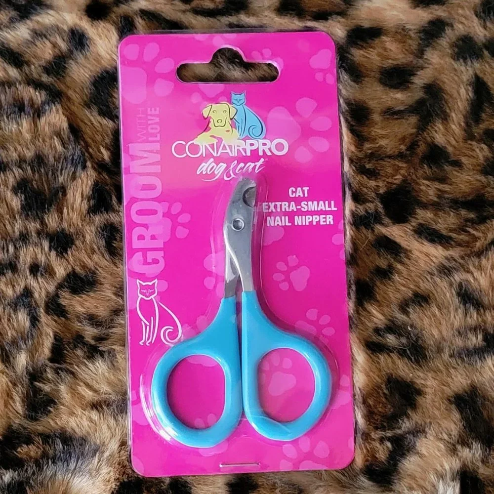 Cat nail clippers small.. Bran New!